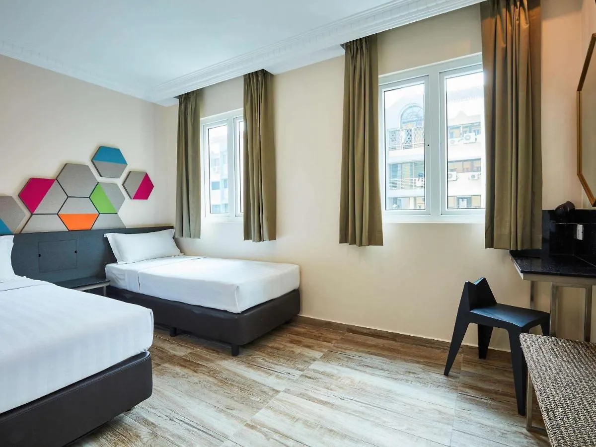 Otel Ibis Budget Singapore Emerald