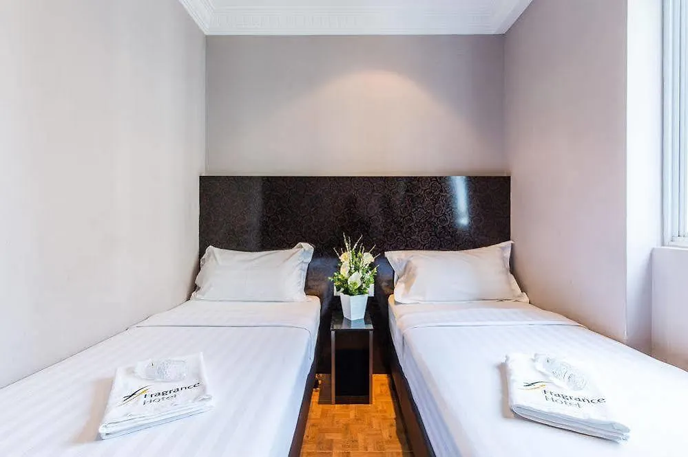 Otel Ibis Budget Singapore Emerald