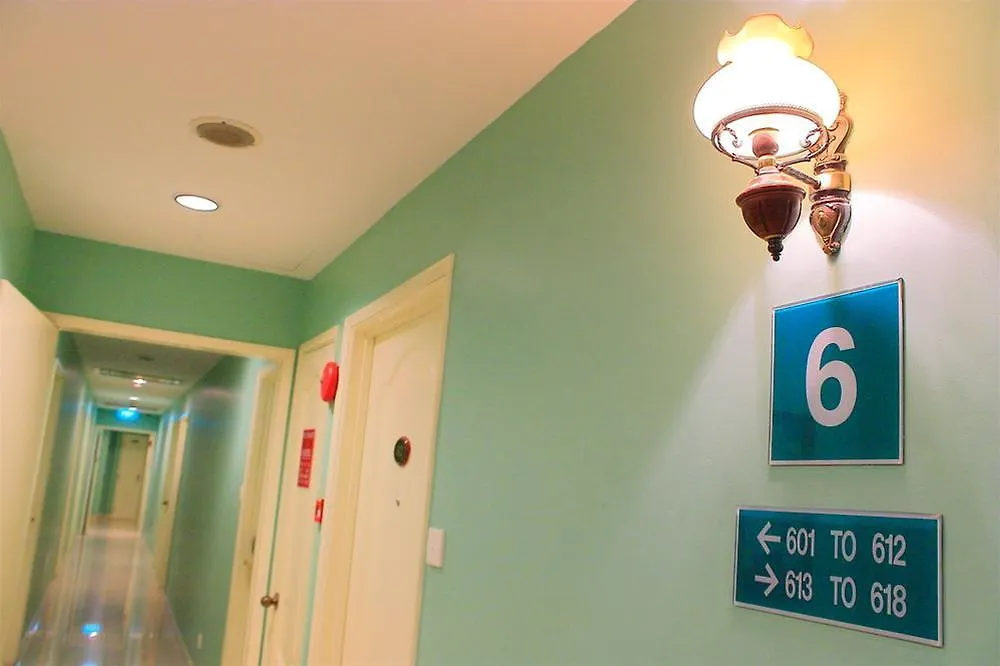 Ibis Budget Singapore Emerald Otel