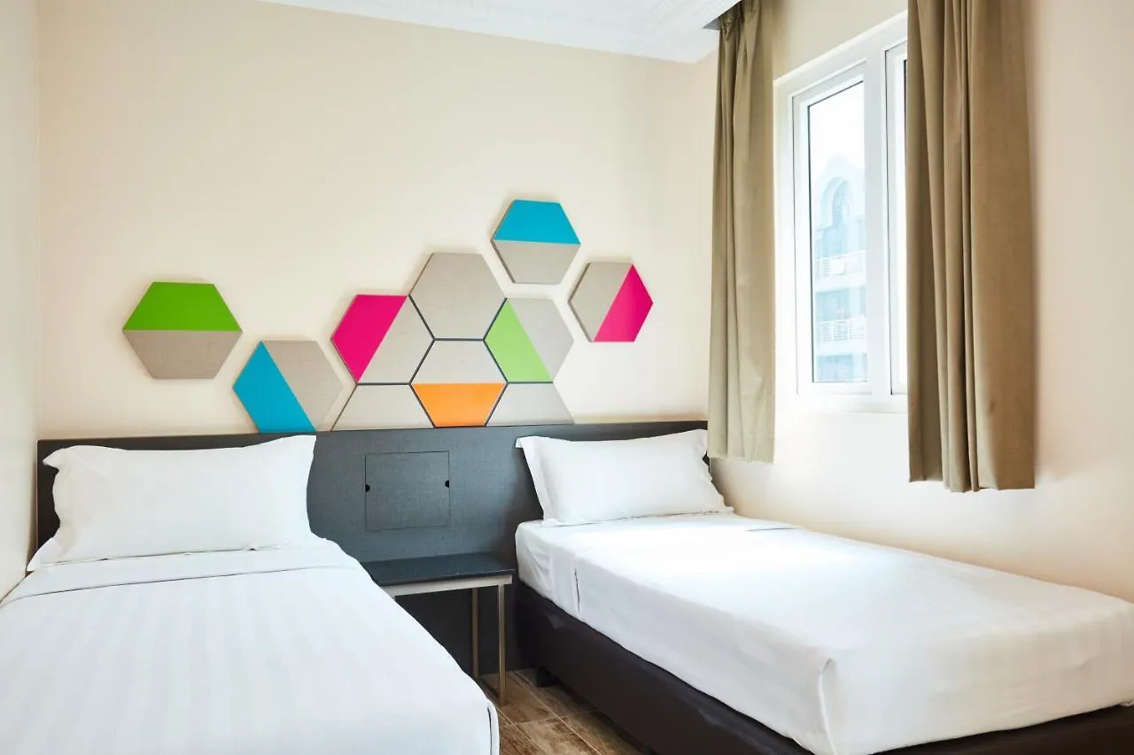 Ibis Budget Singapore Emerald